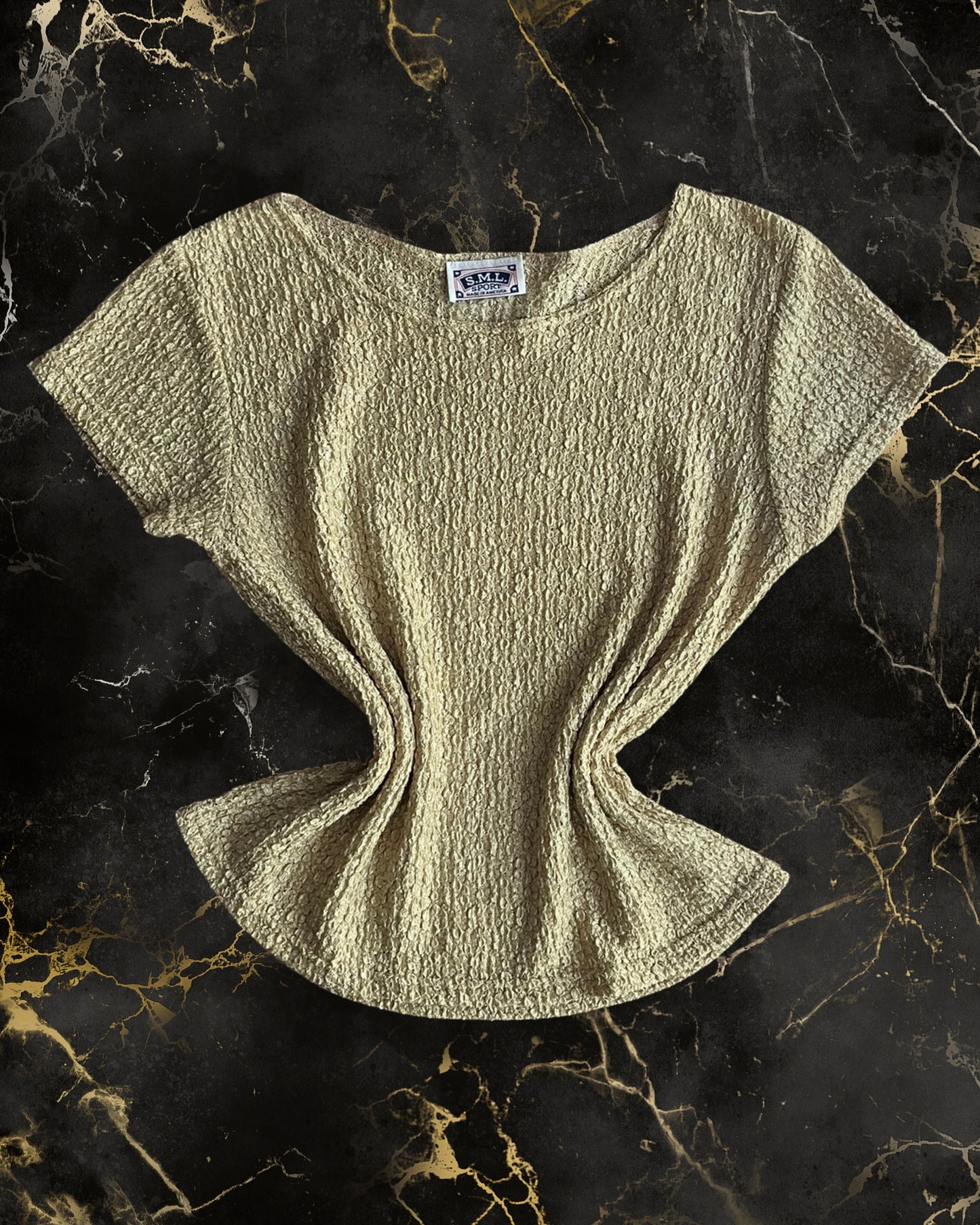 gold kırışık kumaş american tee